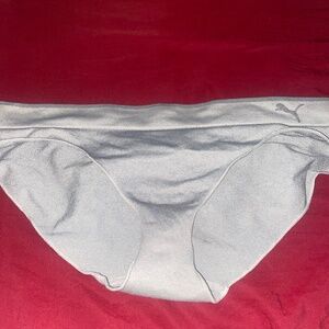 Grey puma cheeky panty.